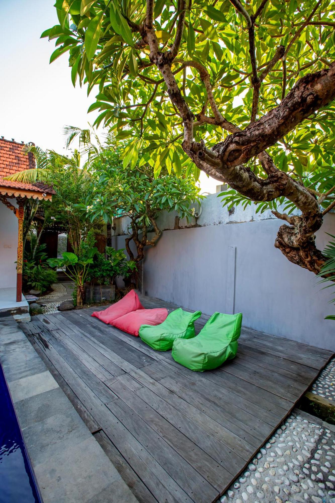Jj Home Bali Guest House ชังกู ภายนอก รูปภาพ
