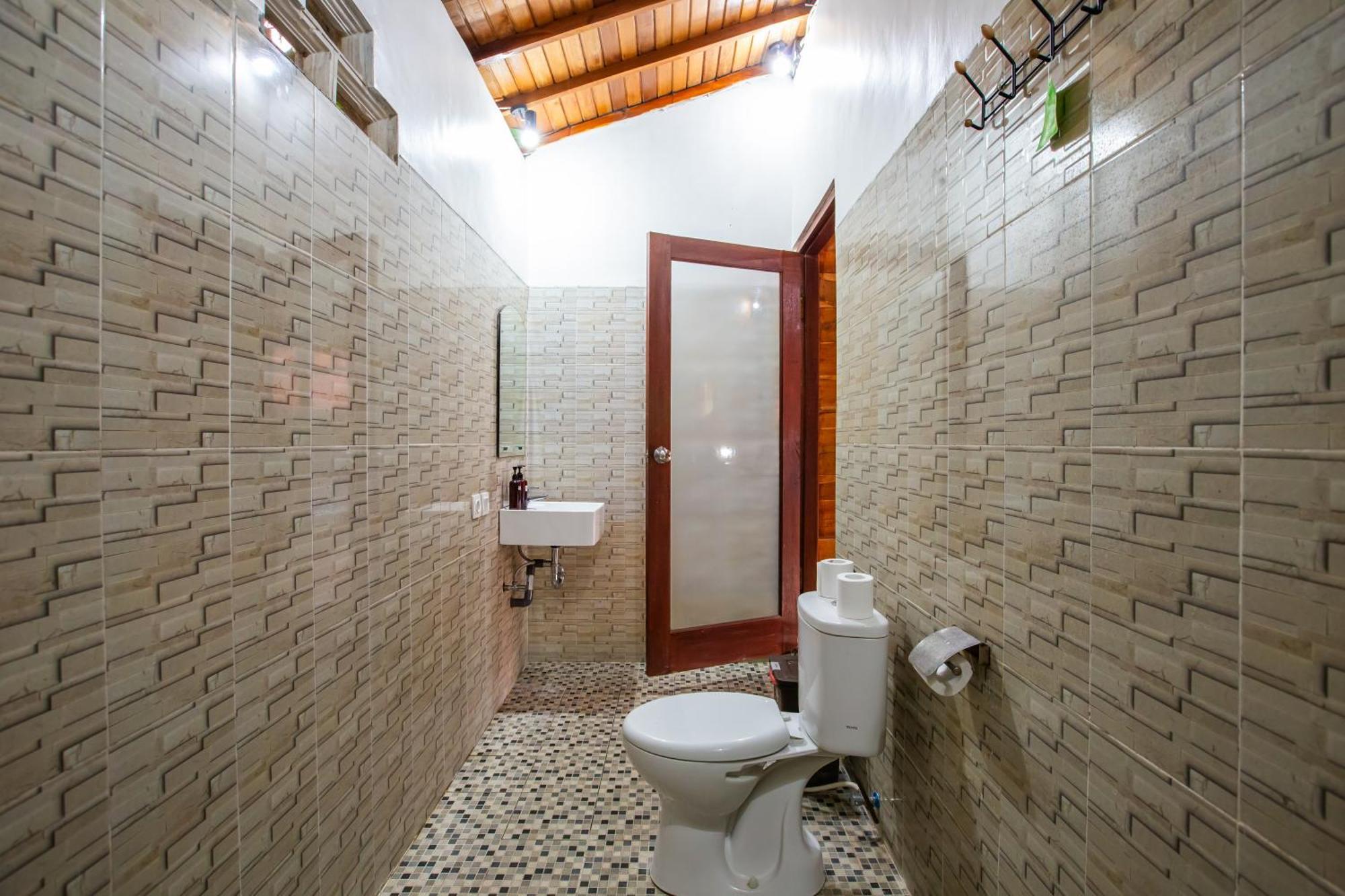 Jj Home Bali Guest House ชังกู ภายนอก รูปภาพ